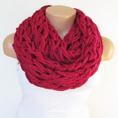 Infinity loop scarf